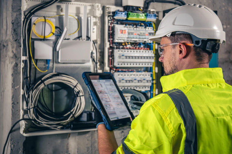 Instalacje elektryczne pod okiem eksperta